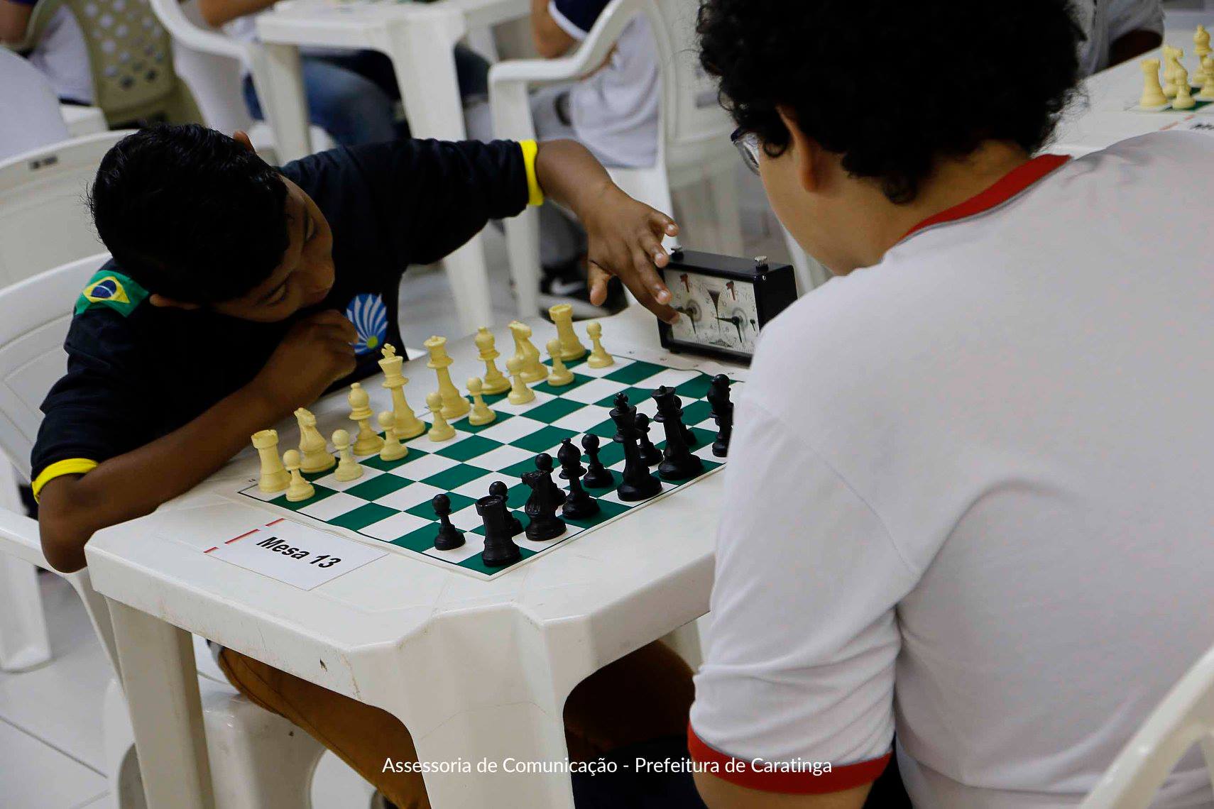 Começam os Jogos Estudantis de Caratinga