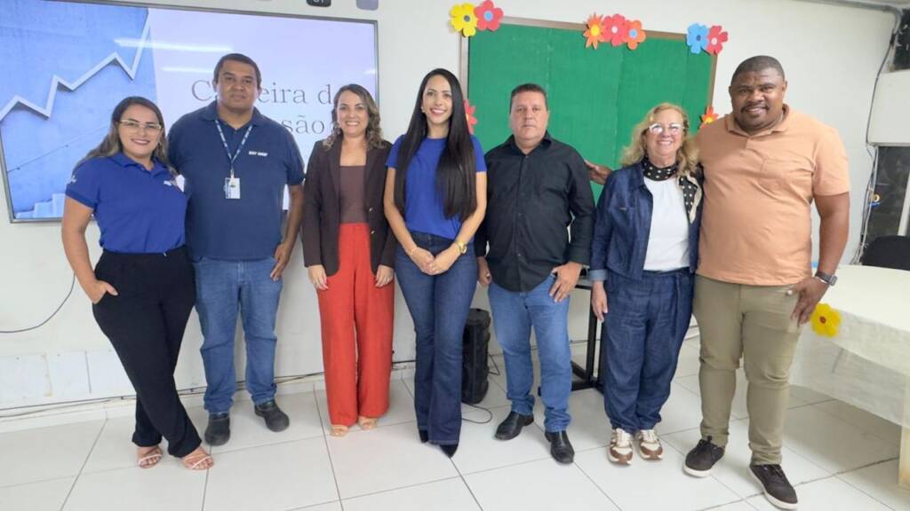Sala Mineira do Empreendedor e Departamento de Desenvolvimento Econômico promovem capacitação e orientação para artesãos