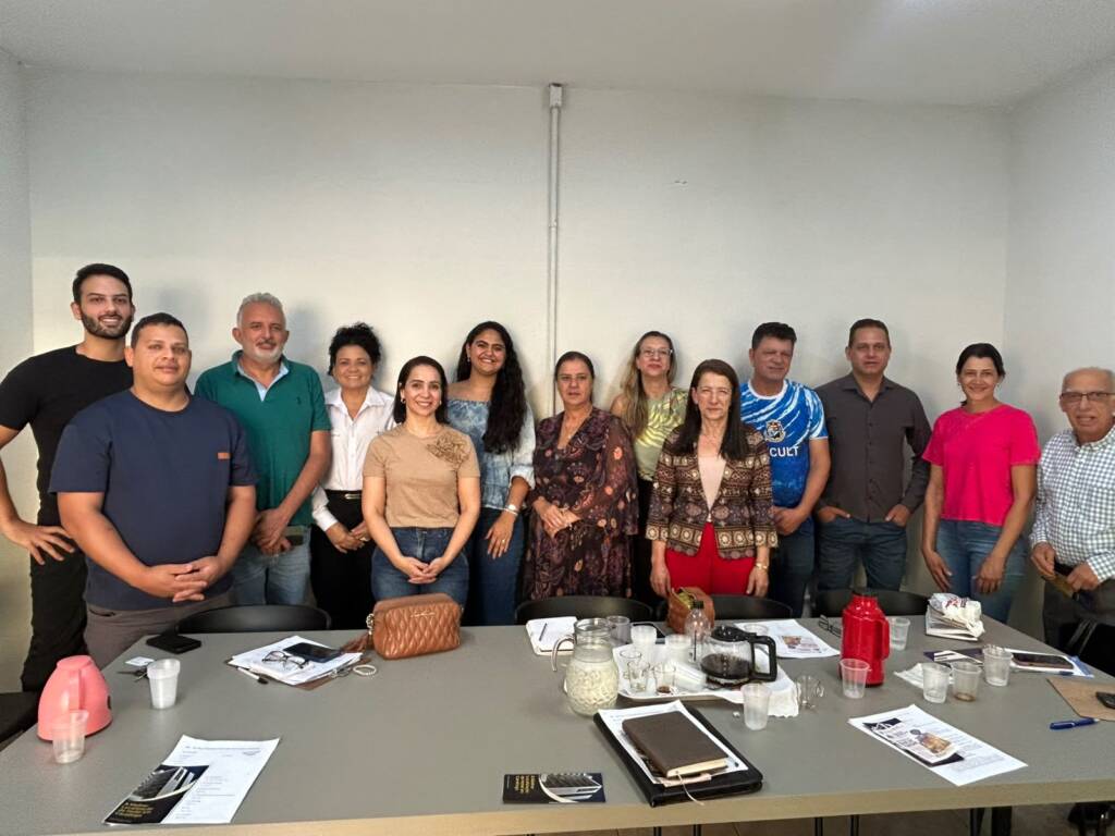 SECULT reúne representantes do setor turístico para fortalecer parcerias e impulsionar o desenvolvimento do turismo em Caratinga