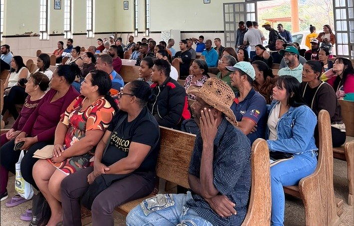 MORAR LEGAL FAZ CADASTRO  NA PORTELINHA PARA ENTREGA  DE ESCRITURAS GRATUITAS