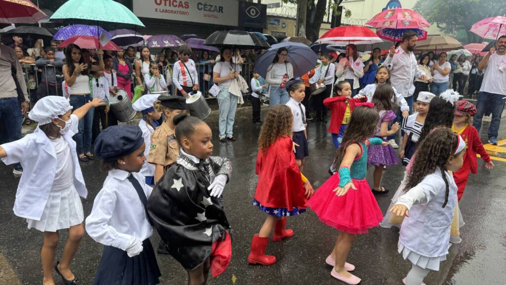 Desfile Cívico de 7 de Setembro celebra a Independência e homenageia mulheres que fizeram história